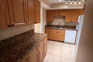 3177 Coral Springs Dr, Coral Springs, FL 33065 - Photo 5