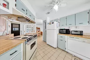 252 NW 53rd Ct, Deerfield Beach, FL 33064 - Photo 19