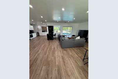 400 SW 9th Avenue, Boca Raton, FL 33486 - Photo 9