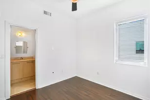 741 NE 4th Ave, Fort Lauderdale, FL 33304 - Photo 21