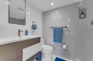 50 SE 12th St, Boca Raton, FL 33432 - Photo 17