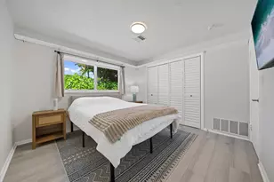 421 SW 18th St, Pompano Beach, FL 33060 - Photo 25