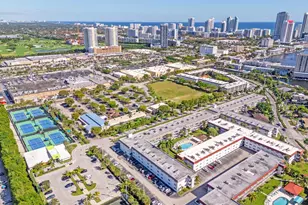 581 Blue Heron Dr, Hallandale Beach, FL 33009 - Photo 43