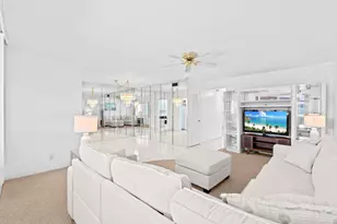 581 Blue Heron Dr, Hallandale Beach, FL 33009 - Photo 13