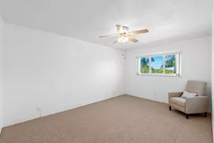 581 Blue Heron Dr, Hallandale Beach, FL 33009 - Photo 17