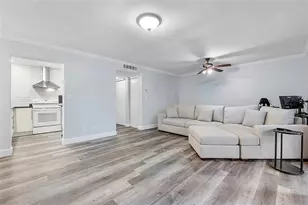 301 N Pine Island Rd, Plantation, FL 33324 - Photo 21