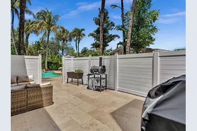 3432 NE 16th Avenue, Oakland Park, FL 33334 - Photo 29