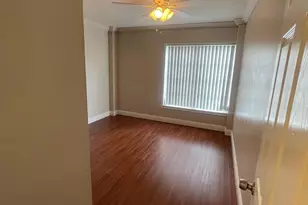 4156 Inverrary Dr, Lauderhill, FL 33319 - Photo 15
