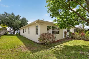 6656 Picante Cir, Fort Pierce, FL 34951 - Photo 41