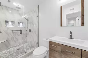 92 Valencia Dr, Delray Beach, FL 33446 - Photo 11