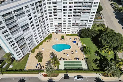 201 N Ocean Boulevard #1112, Pompano Beach, FL 33062 - Photo 9