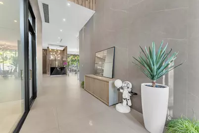 2401 NE 13th Street, Fort Lauderdale, FL 33304 - Photo 9