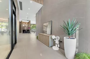2401 NE 13th St, Fort Lauderdale, FL 33304 - Photo 9