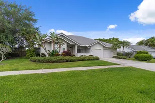 1931 Staimford Cir, Wellington, FL 33414 - Photo 3