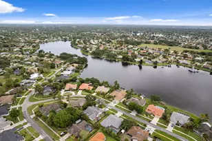 1931 Staimford Cir, Wellington, FL 33414 - Photo 45