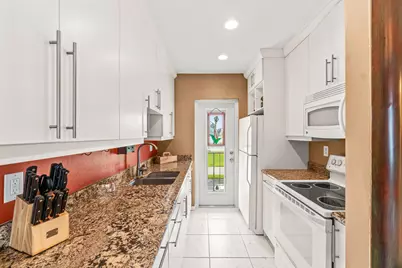 1118 Lake Terrace #217 H, Boynton Beach, FL 33426 - Photo 7