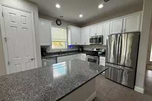 11304 SW Mountain Ash Cir, Port Saint Lucie, FL 34987 - Photo 7