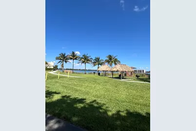 113 Lake Emerald Drive #209, Oakland Park, FL 33309 - Photo 11