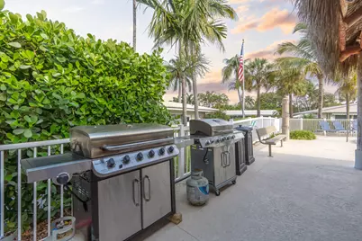 3211 SE 11th Street #3e, Pompano Beach, FL 33062 - Photo 43