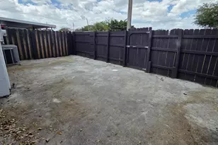 18050 NW 41st Pl, Miami Gardens, FL 33055 - Photo 13
