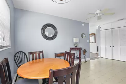 9412 Bellewood Street, Palm Beach Gardens, FL 33410 - Photo 11