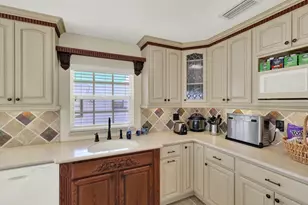 1819 Melaleuca Dr, Fort Pierce, FL 34949 - Photo 25