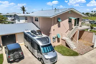 1819 Melaleuca Dr, Fort Pierce, FL 34949 - Photo 17