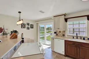1819 Melaleuca Dr, Fort Pierce, FL 34949 - Photo 23