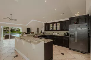 1091 NW 162nd Ave, Pembroke Pines, FL 33028 - Photo 13