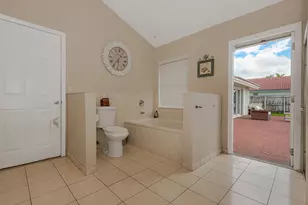 1091 NW 162nd Ave, Pembroke Pines, FL 33028 - Photo 33