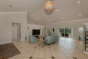 1091 NW 162nd Ave, Pembroke Pines, FL 33028 - Photo 3