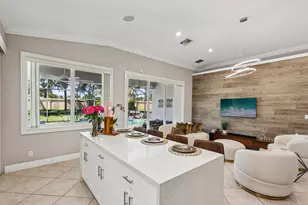 121 Bellezza Terrace, Royal Palm Beach, FL 33411 - Photo 17