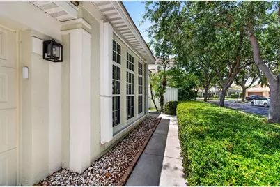 1142 Canoe Point, Delray Beach, FL 33444 - Photo 11