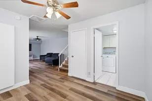 9972 NW 6th Ct, Plantation, FL 33324 - Photo 13