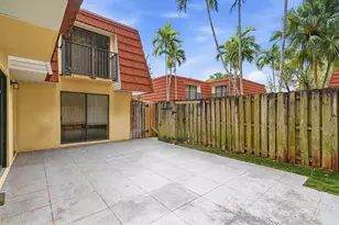 9972 NW 6th Ct, Plantation, FL 33324 - Photo 3