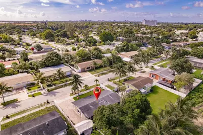 4241 NE 1st Terrace, Pompano Beach, FL 33064 - Photo 25