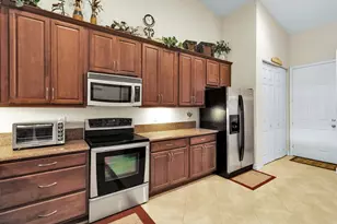 6500 Oxford Cir, Vero Beach, FL 32966 - Photo 11