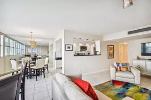 100 Golden Isles Dr, Hallandale Beach, FL 33009 - Photo 9