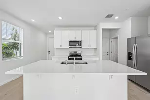 608 Salisbury Cir, Fort Pierce, FL 34982 - Photo 13