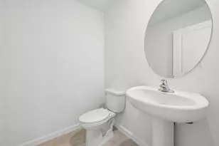 608 Salisbury Cir, Fort Pierce, FL 34982 - Photo 15