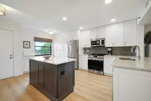 9220 SW 14th St, Boca Raton, FL 33428 - Photo 13