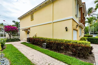 154 Santa Barbara Way, Palm Beach Gardens, FL 33410 - Photo 67