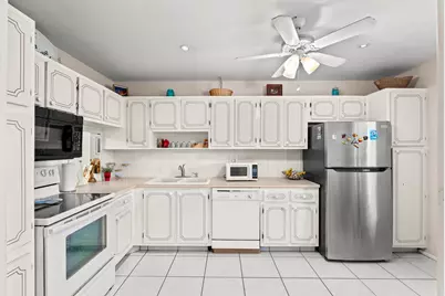 5775 W Fernley Dr Drive W #134, West Palm Beach, FL 33415 - Photo 9