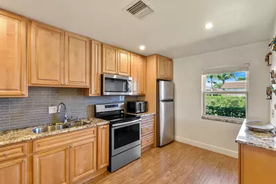 5800 Fernley Dr W #64, West Palm Beach, FL 33415 - Photo 7