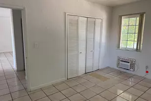 605 84th St, Miami Beach, FL 33141 - Photo 19
