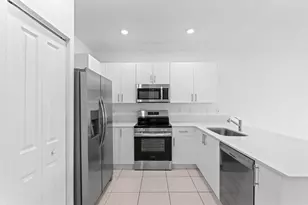 5515 NW 27th St, Lauderhill, FL 33313 - Photo 7