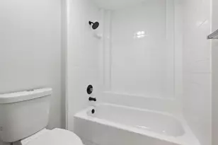 8111 Northboro Ct, Lake Clarke Shores, FL 33406 - Photo 5