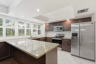 8111 Northboro Ct, Lake Clarke Shores, FL 33406 - Photo 21