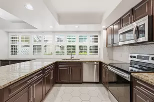 8111 Northboro Ct, Lake Clarke Shores, FL 33406 - Photo 23