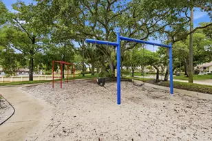 8111 Northboro Ct, Lake Clarke Shores, FL 33406 - Photo 27